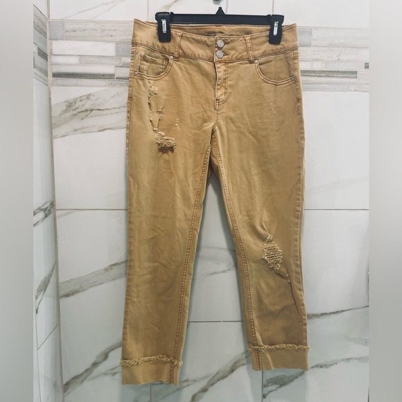 Refuge Womens Skinny Distressed Tan  Jeans Size 8 - Picture 2 of 11